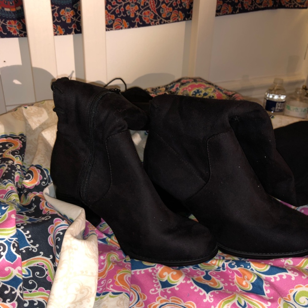 black high knee boots
